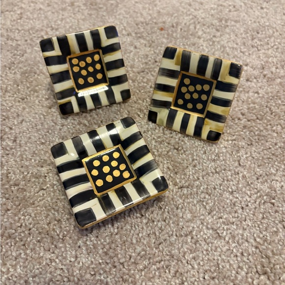 Mackenzie-Childs Courtly Stripe Knob - Picture 5 of 8